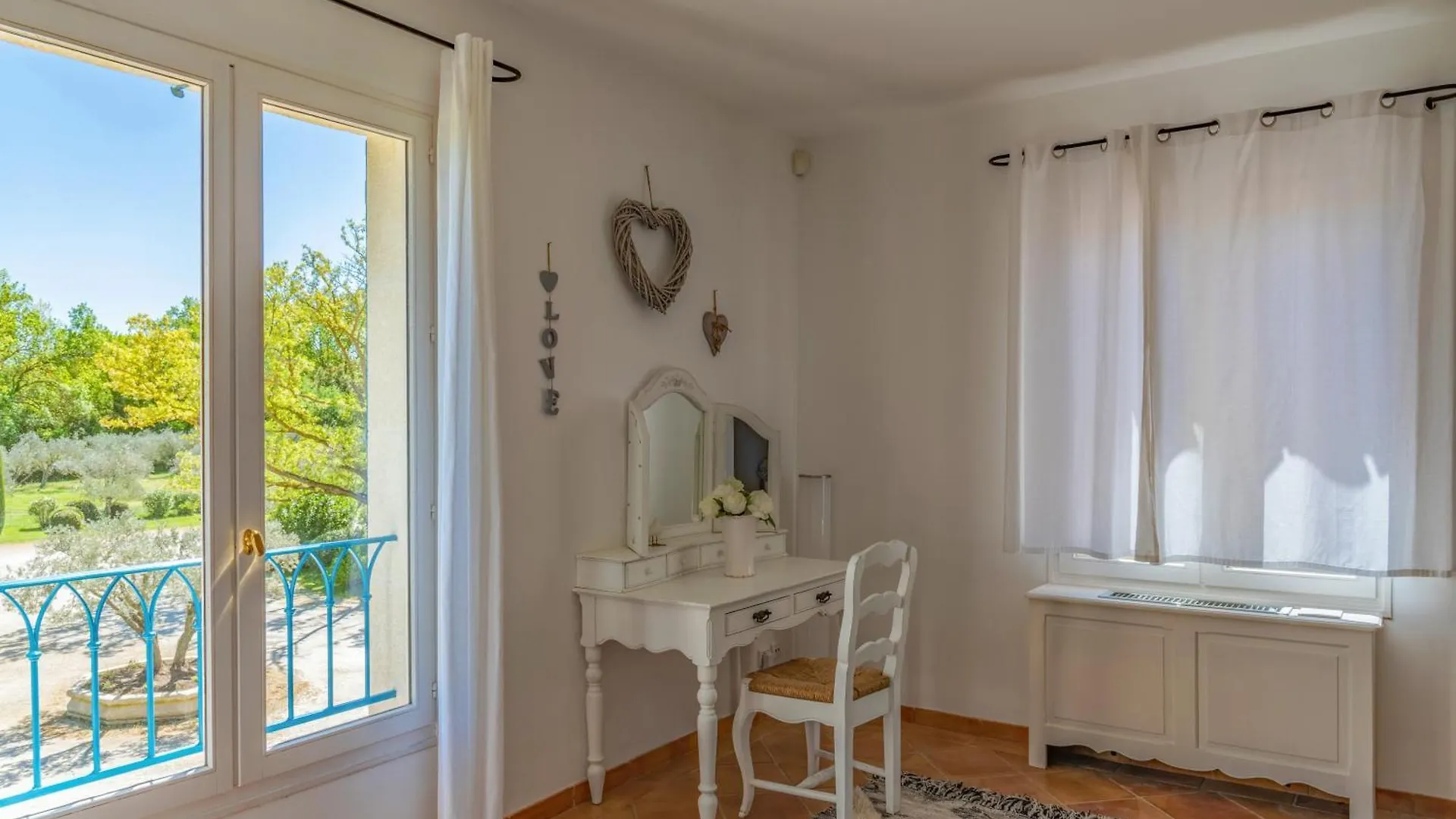 Guest house Mas L Aigo Claro Hotel Mouries France